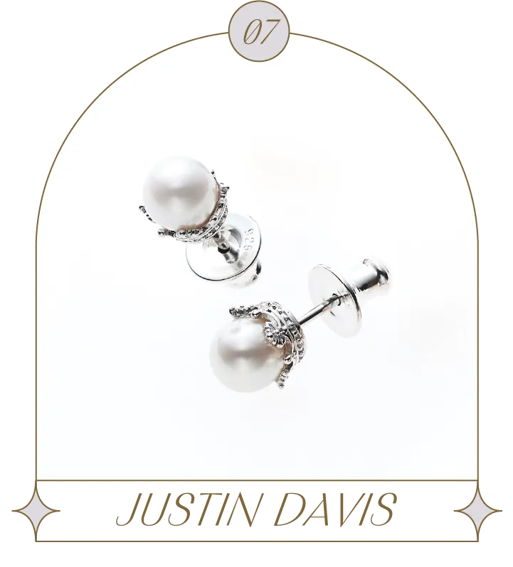 JUSTIN DAVIS