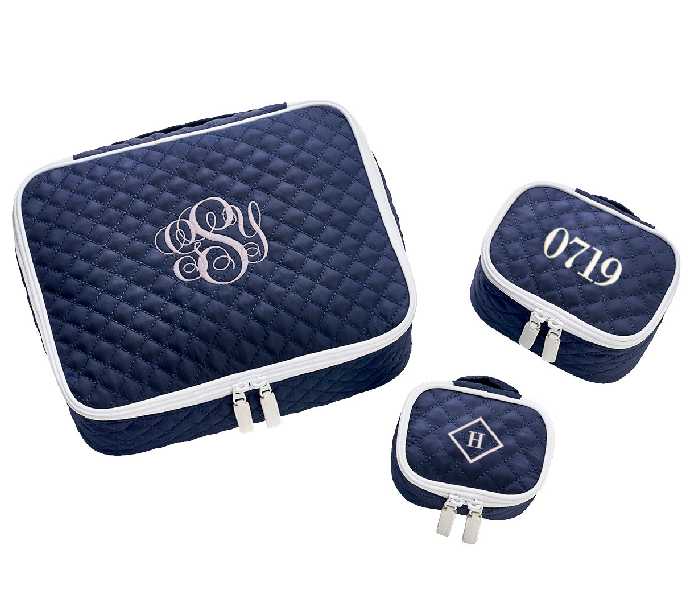 「ホテルライクインテリア」ポーチ・タオルなどネーム・文字入れ刺繍のイメージ画像