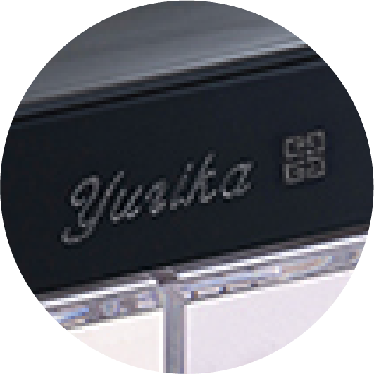 「ジバンシイ」ケース文字・ネーム入れ刻印のズーム画像