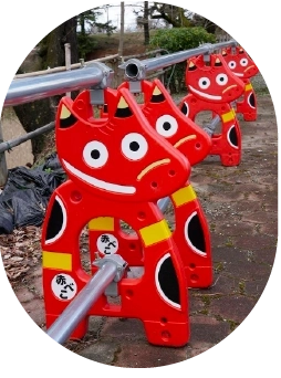 赤べこバリケード