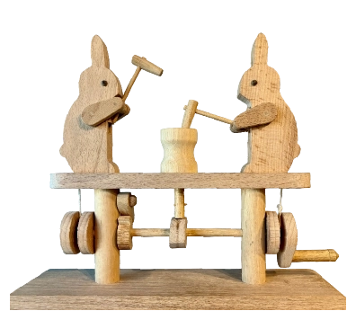 ペンギン6羽 もちつきうさぎ2羽