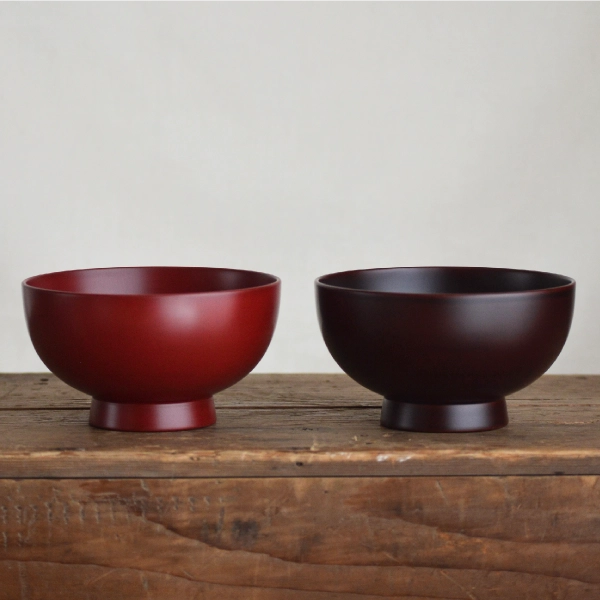 3.8寸汁椀 朱・溜（各直径11.4×高さ6.3㎝）