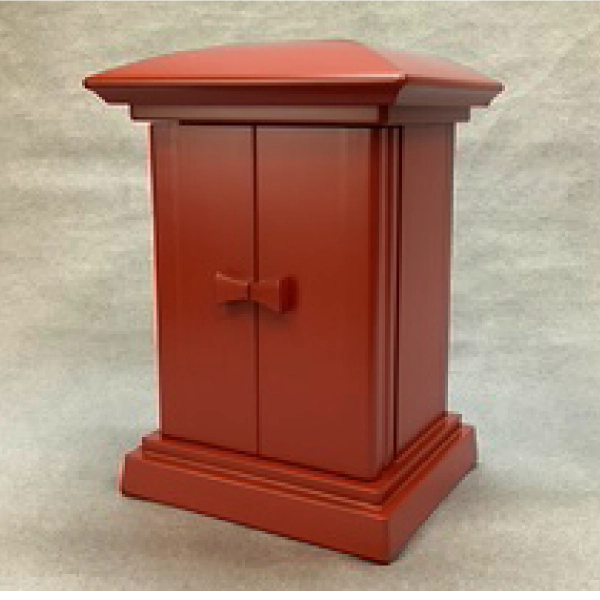 朱角厨子（幅19×奥行15×高さ27㎝）