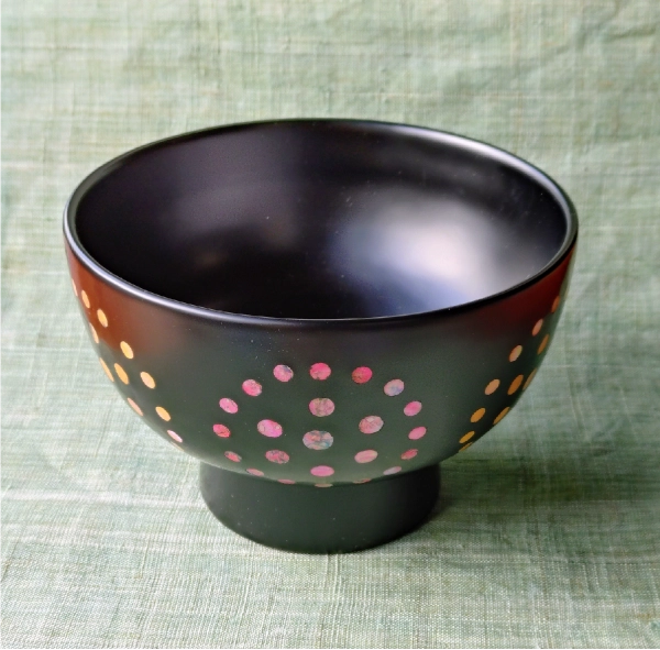 常夜椀小 蒔地箔貝 日日（直径13.2×高さ8.8㎝）