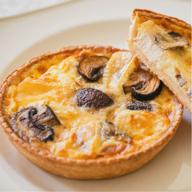 中札内「十勝のキッシュle bleu（ルブルー）」