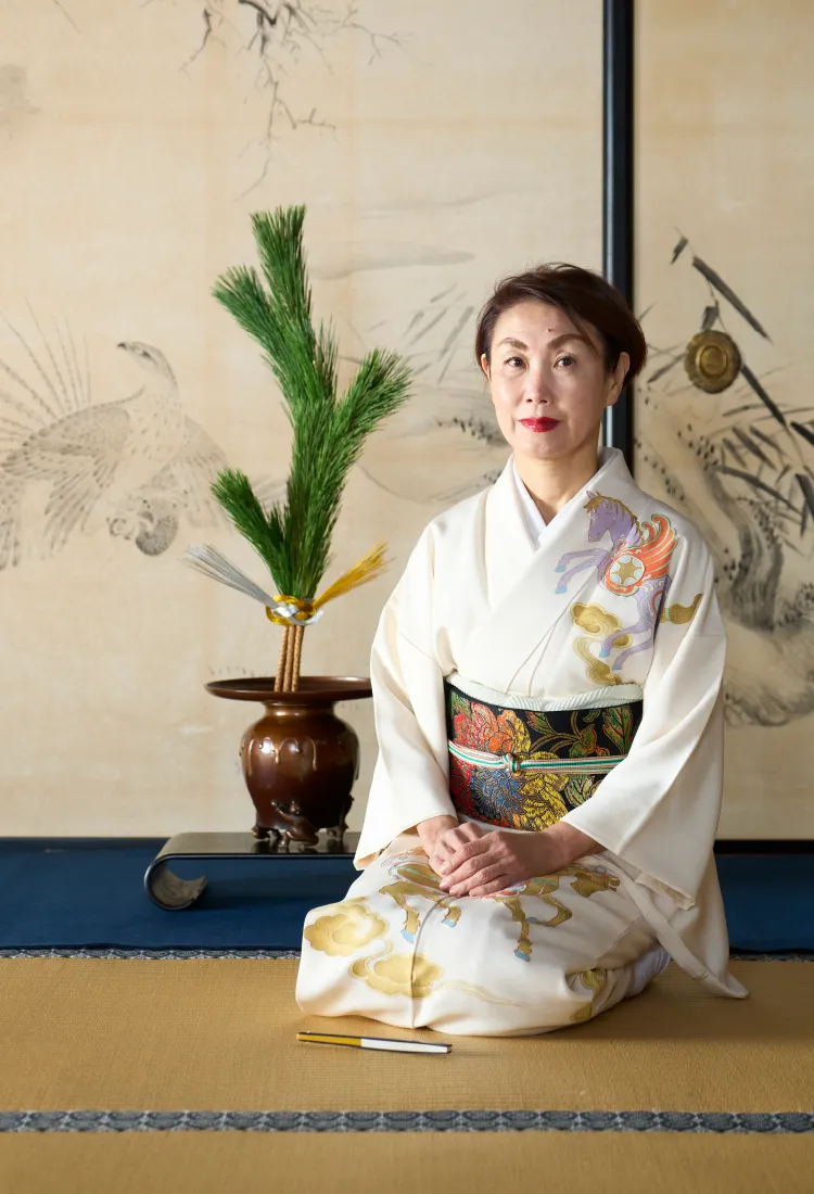 壮大かつ繊細、生きとし生けるものたちの正月。