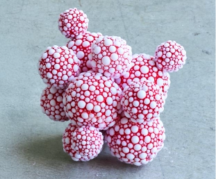 足立真優（ガラス）