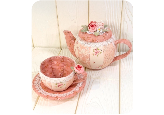 薔薇のポット型小物入れ〈キット〉