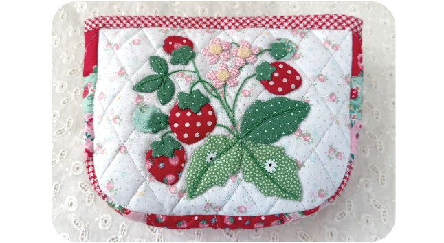 フルーツ×アップリケのいちごポーチ〈キット〉