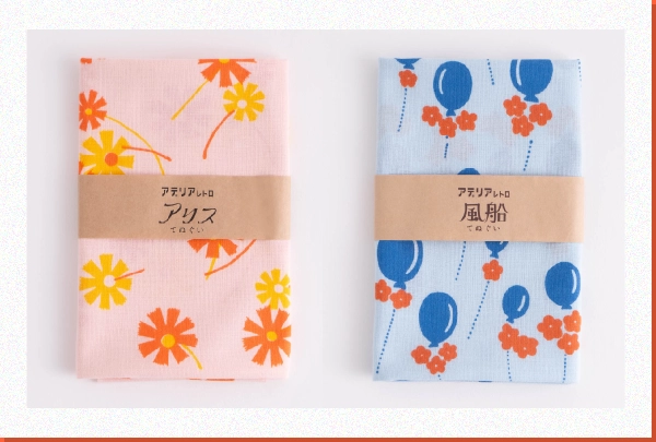 脚付きグラス