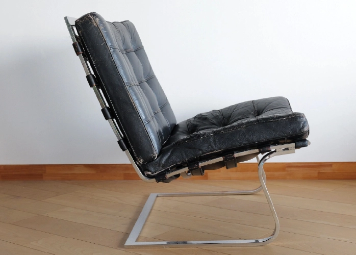 Tugendhat chair