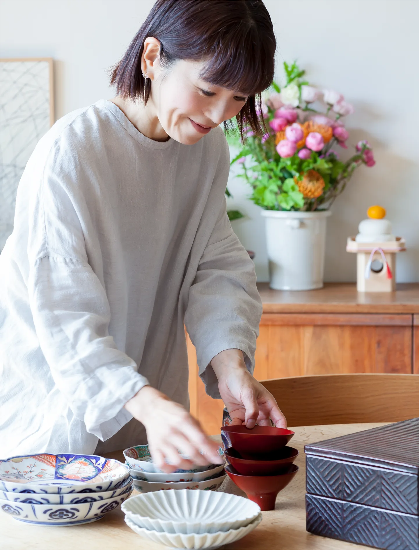 “とっておき”の器と1年ぶりのご対面。作家ものや骨董も加え、お正月用の器を選ぶのは気分も高まります。